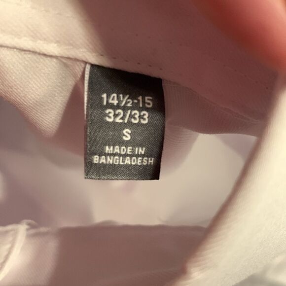 Van Heusen size Small pure white button up dress shirt. - Picture 5 of 7